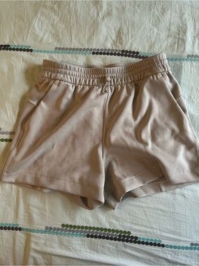 Lululemon Softstreme Shorts